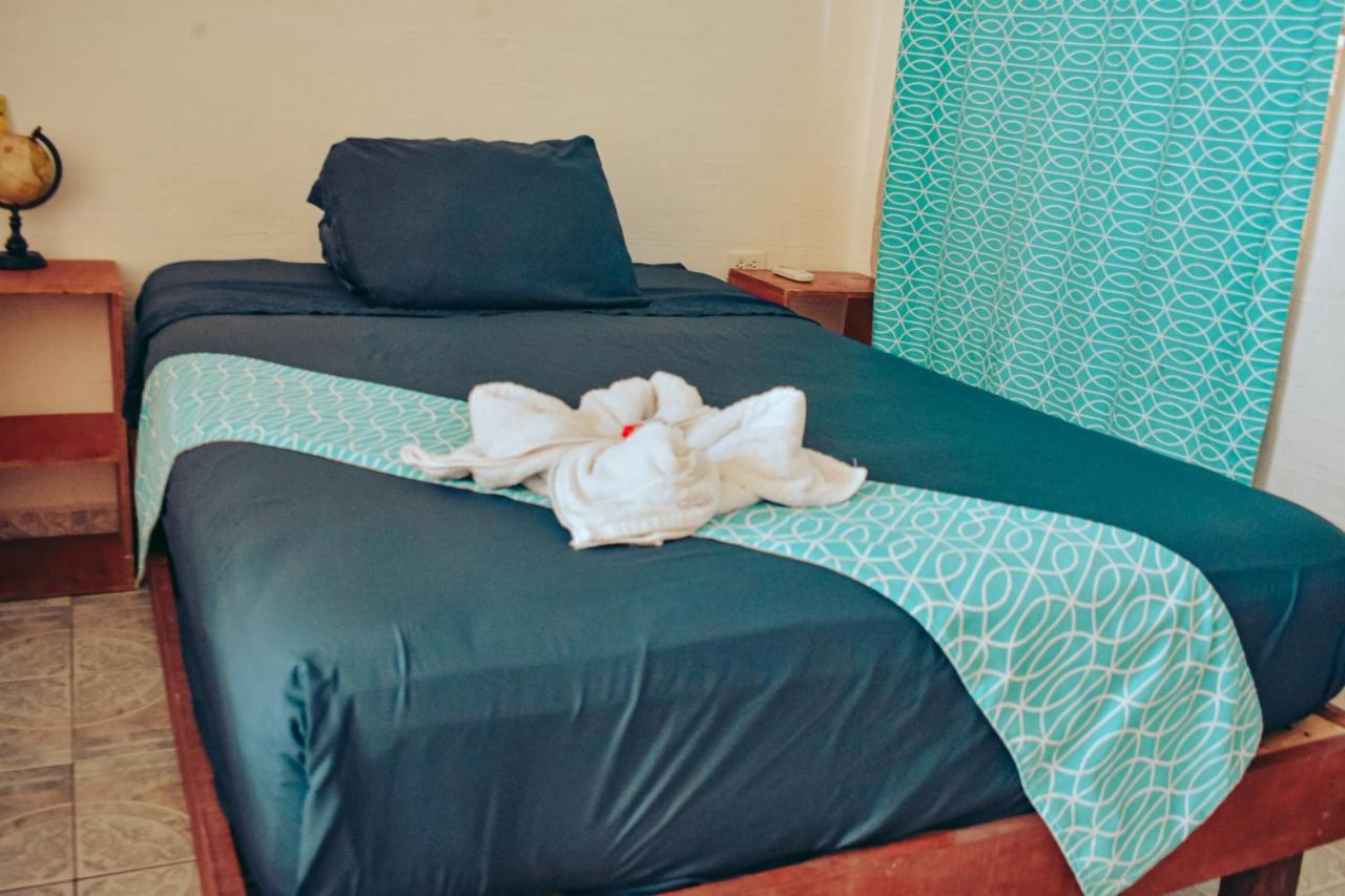 Les Trois Singes - Friendly Hostel Ісла-Мухерес Екстер'єр фото