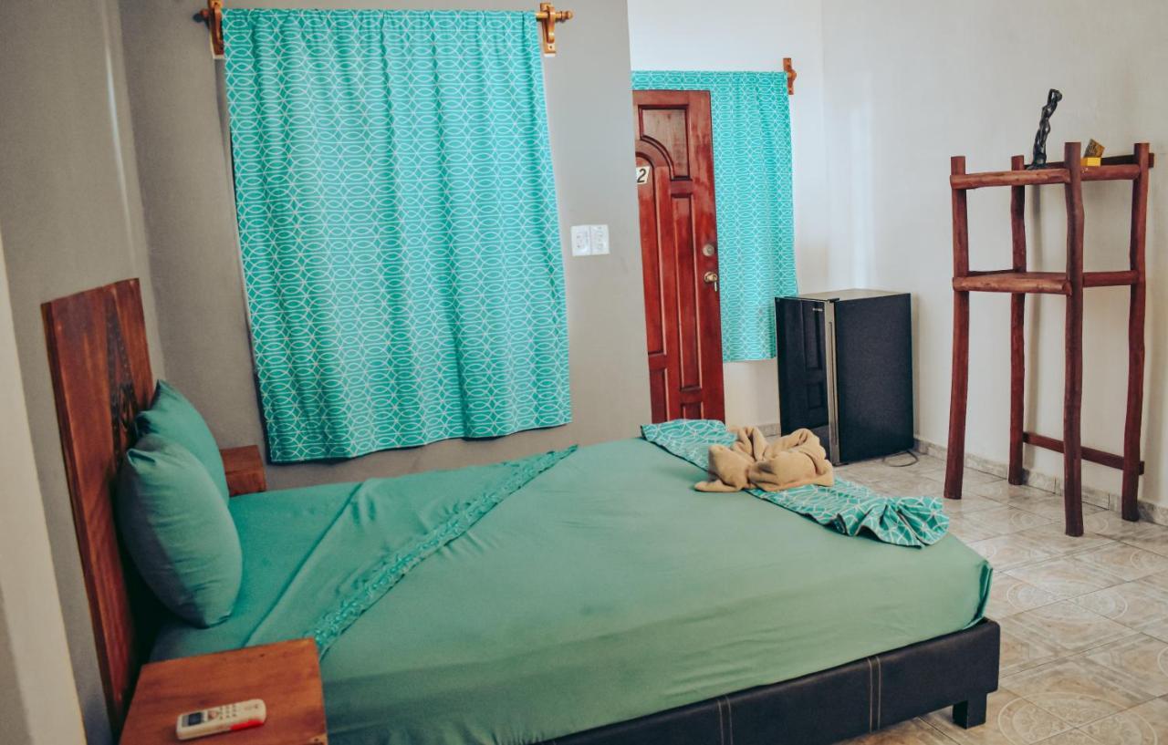 Les Trois Singes - Friendly Hostel Ісла-Мухерес Екстер'єр фото