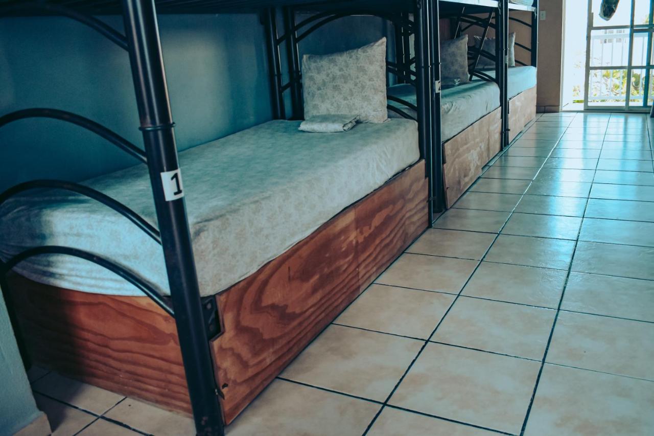 Les Trois Singes - Friendly Hostel Ісла-Мухерес Екстер'єр фото